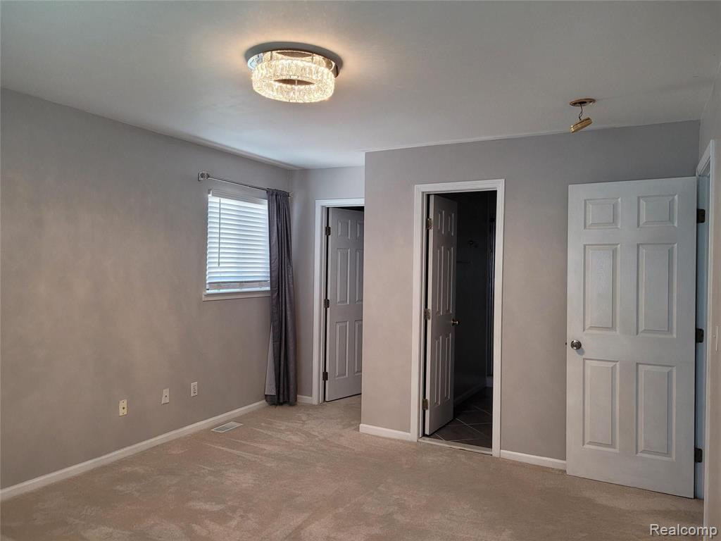 3855 PALISADES Boulevard, Ypsilanti, MI 48197 — Photo 23