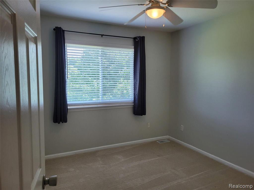 3855 PALISADES Boulevard, Ypsilanti, MI 48197 — Photo 35