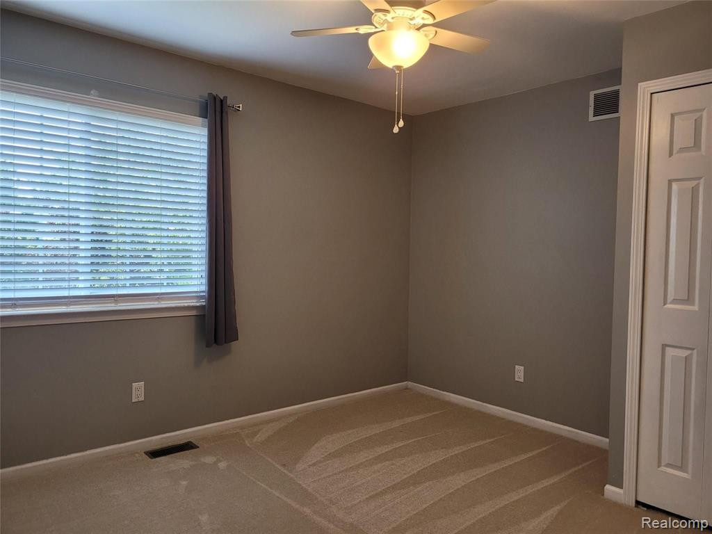 3855 PALISADES Boulevard, Ypsilanti, MI 48197 — Photo 37