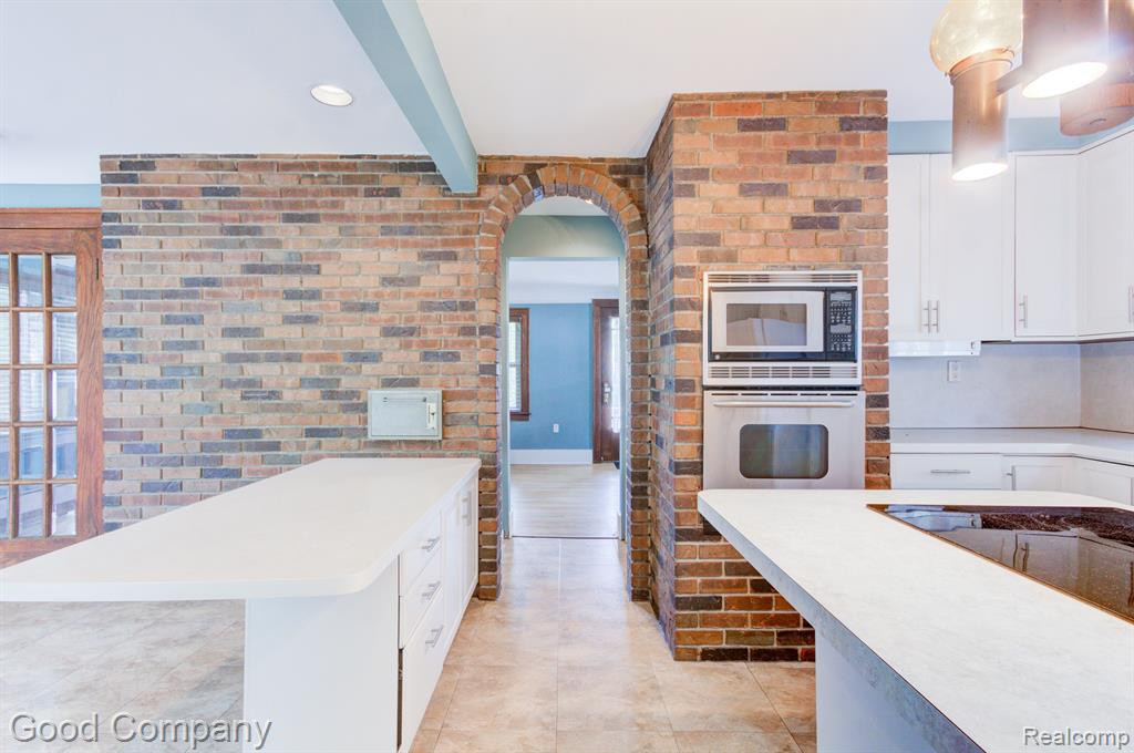 613 E LINCOLN Avenue, Royal Oak, MI 48067 — Photo 26
