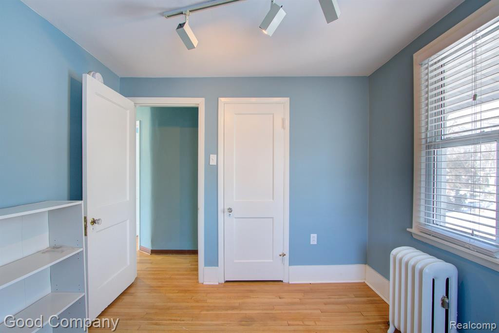 613 E LINCOLN Avenue, Royal Oak, MI 48067 — Photo 32