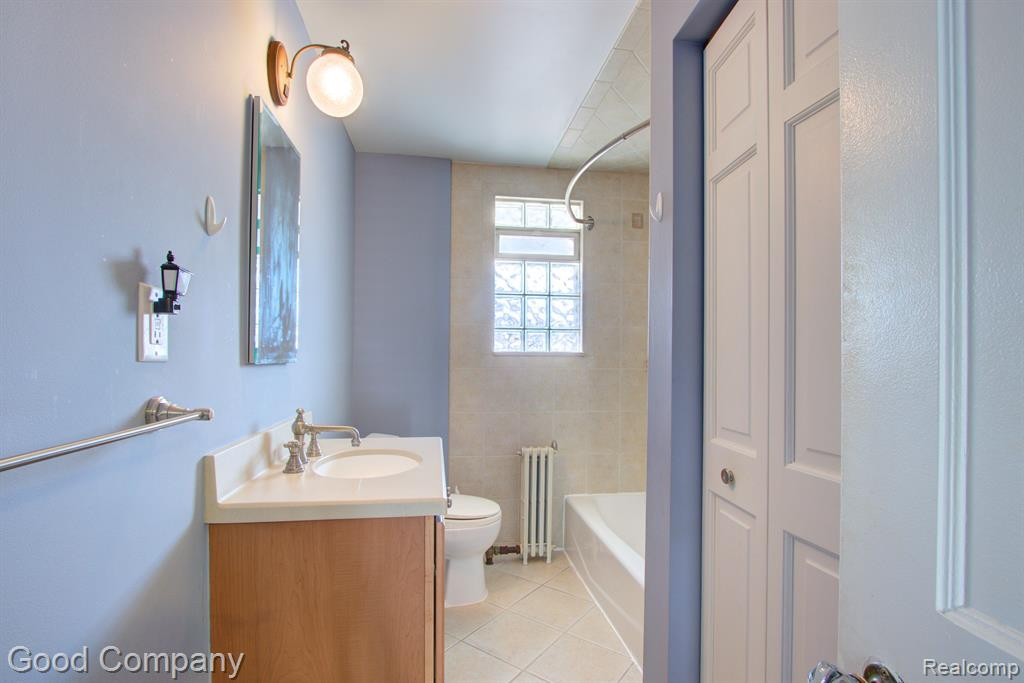 613 E LINCOLN Avenue, Royal Oak, MI 48067 — Photo 33