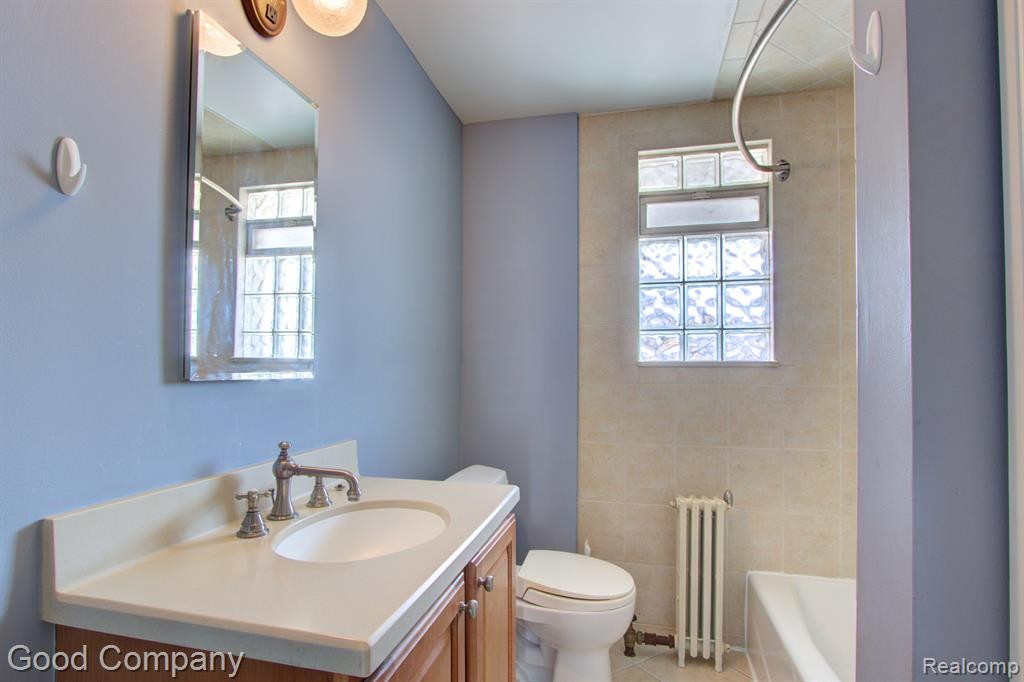 613 E LINCOLN Avenue, Royal Oak, MI 48067 — Photo 35
