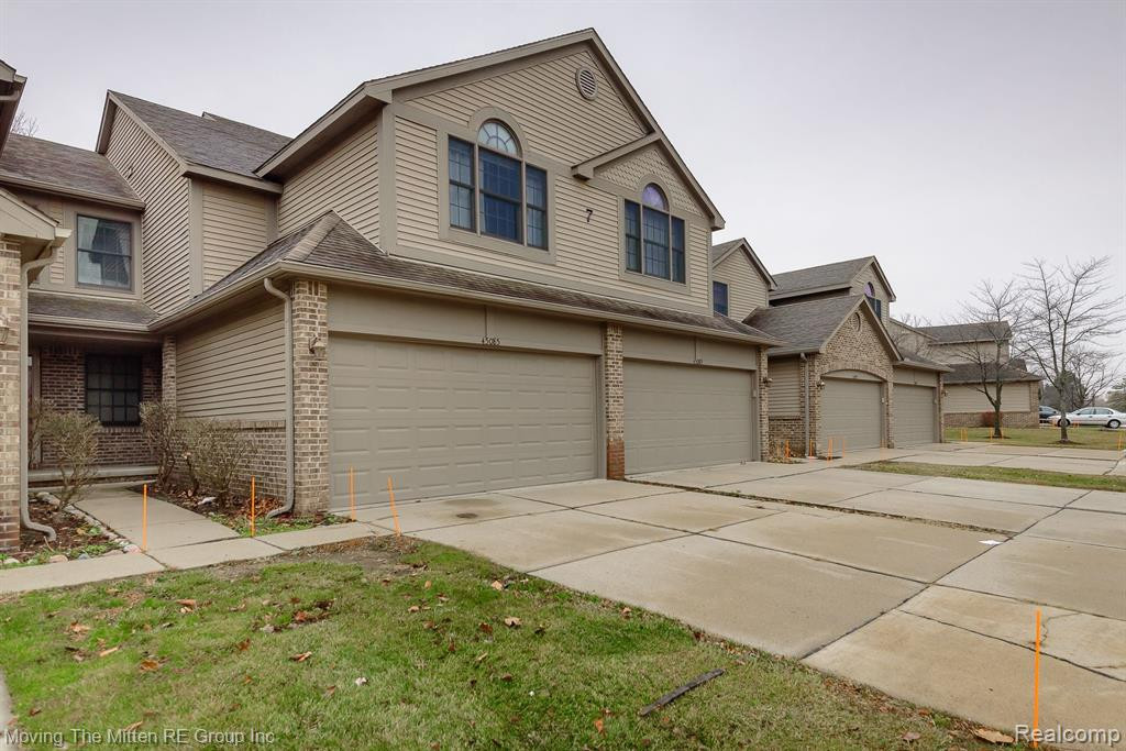45085 HORSESHOE Circle, Canton, MI 48187 — Photo 13