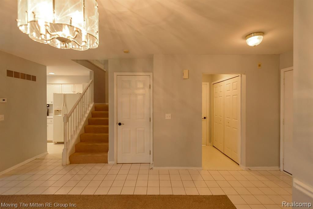 45085 HORSESHOE Circle, Canton, MI 48187 — Photo 15