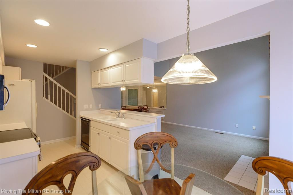 45085 HORSESHOE Circle, Canton, MI 48187 — Photo 24