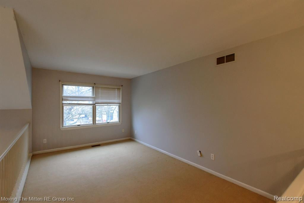 45085 HORSESHOE Circle, Canton, MI 48187 — Photo 32