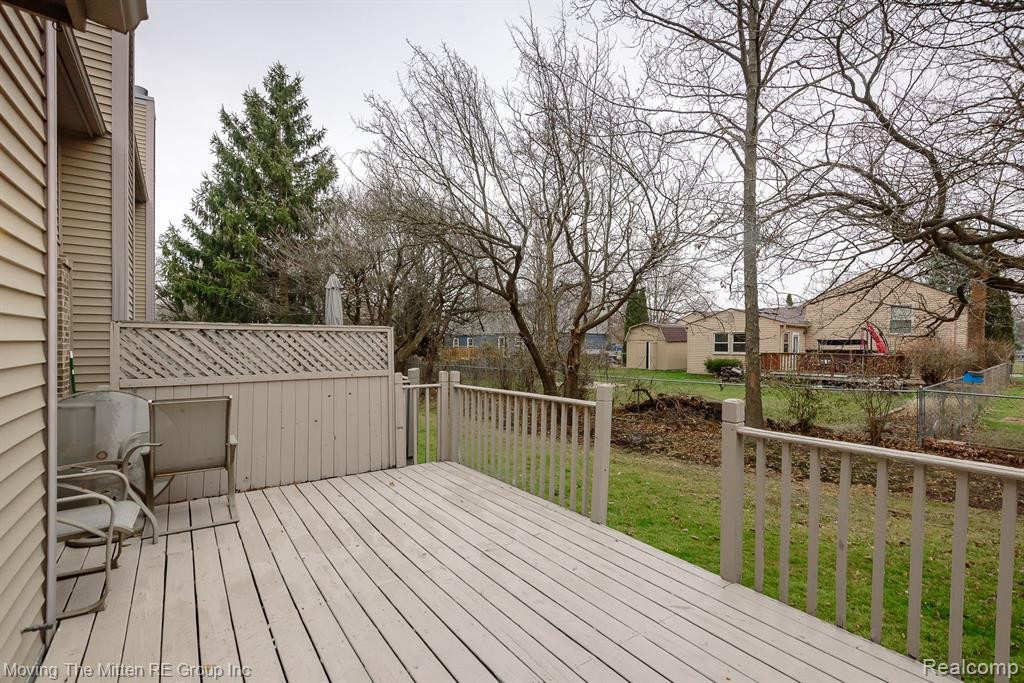 45085 HORSESHOE Circle, Canton, MI 48187 — Photo 44