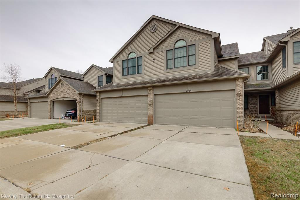 45085 HORSESHOE Circle, Canton, MI 48187 — Photo 47