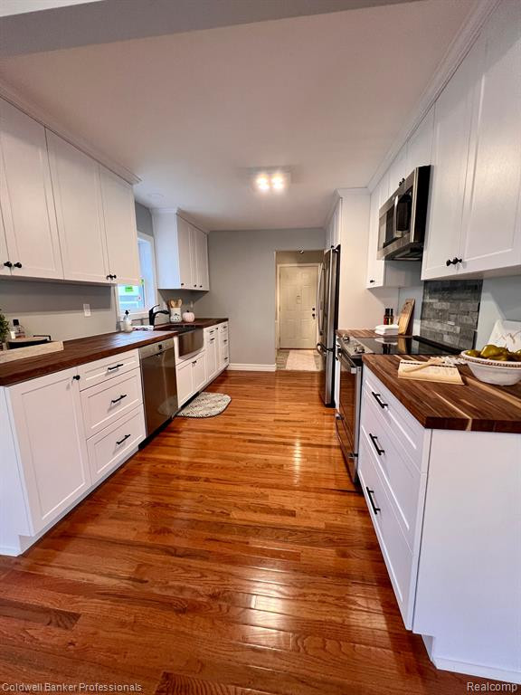 4006 PLEASANT Street, North Branch, MI 48461 — Photo 8