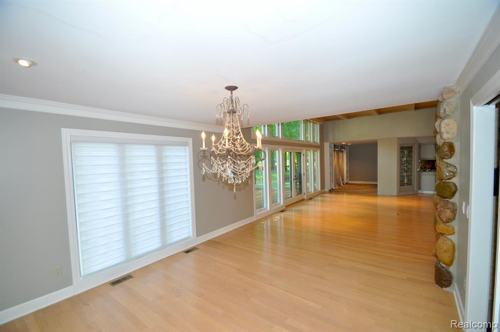 6081 DUNMORE Drive, West Bloomfield, MI — Photo 9