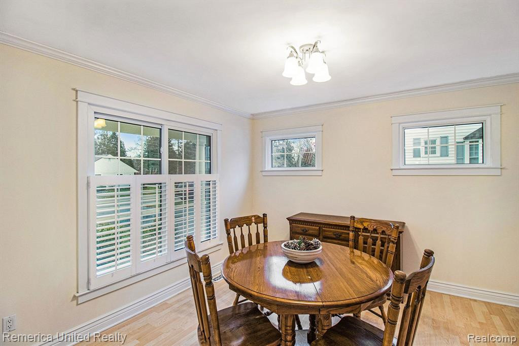 127 N HOLCOMB Road, Clarkston, MI — Photo 9
