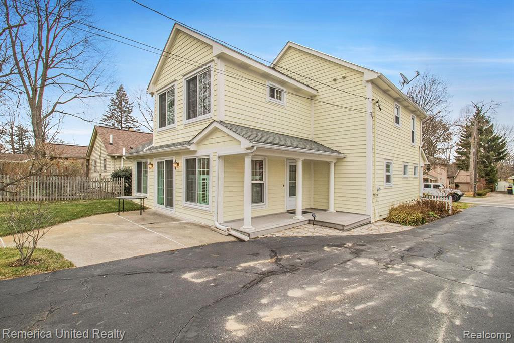127 N HOLCOMB Road, Clarkston, MI — Photo 26