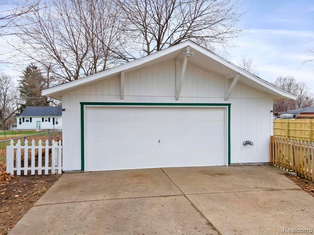 511 E MAIN Street, Stockbridge, MI 49285 — Photo 10