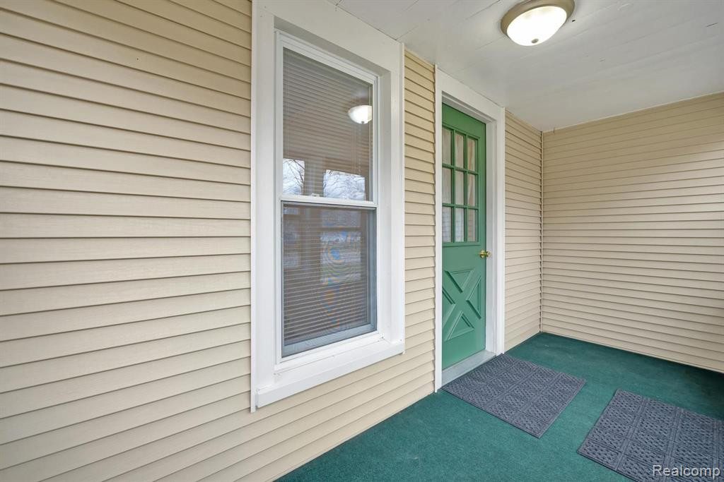 511 E MAIN Street, Stockbridge, MI 49285 — Photo 13