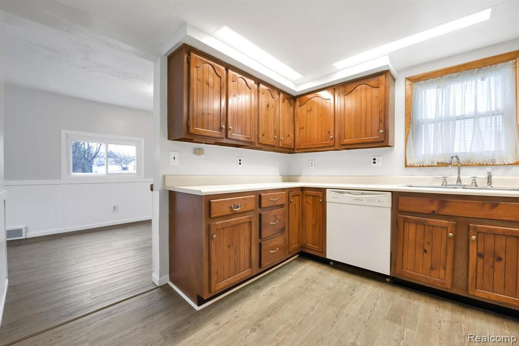 511 E MAIN Street, Stockbridge, MI 49285 — Photo 30