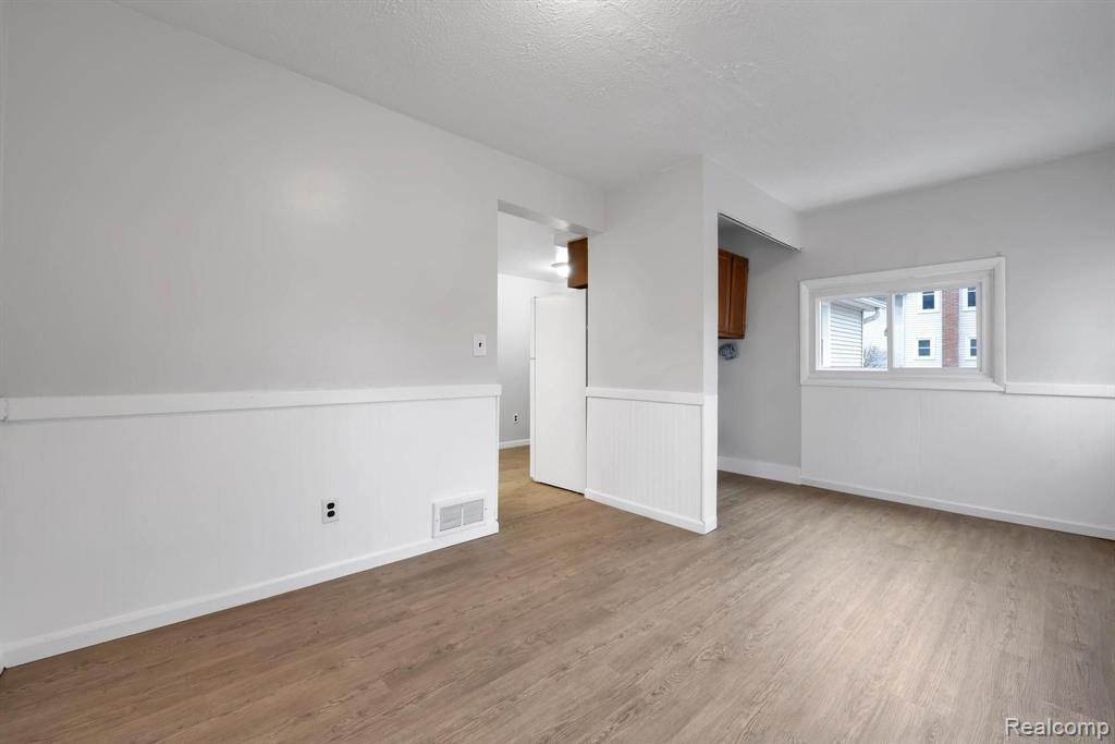 511 E MAIN Street, Stockbridge, MI 49285 — Photo 35