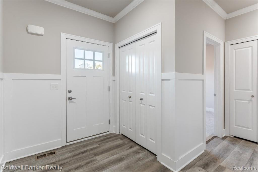 5707 WARREN WOODS Lane, Whitmore Lake, MI 48189 — Photo 3