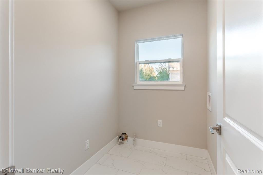 5707 WARREN WOODS Lane, Whitmore Lake, MI 48189 — Photo 6