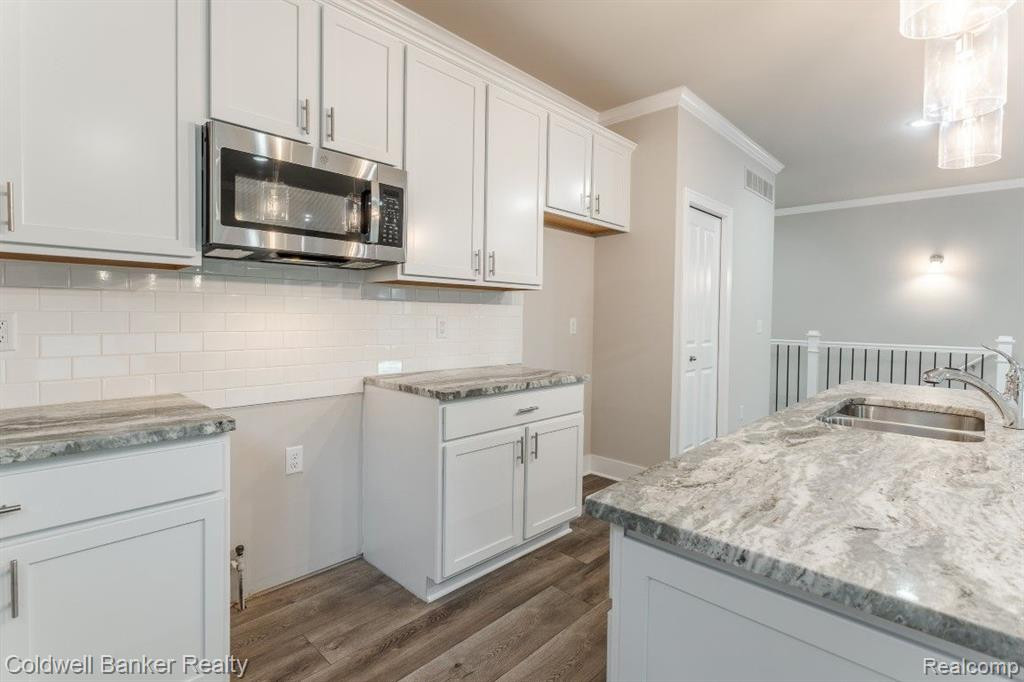 5707 WARREN WOODS Lane, Whitmore Lake, MI 48189 — Photo 19