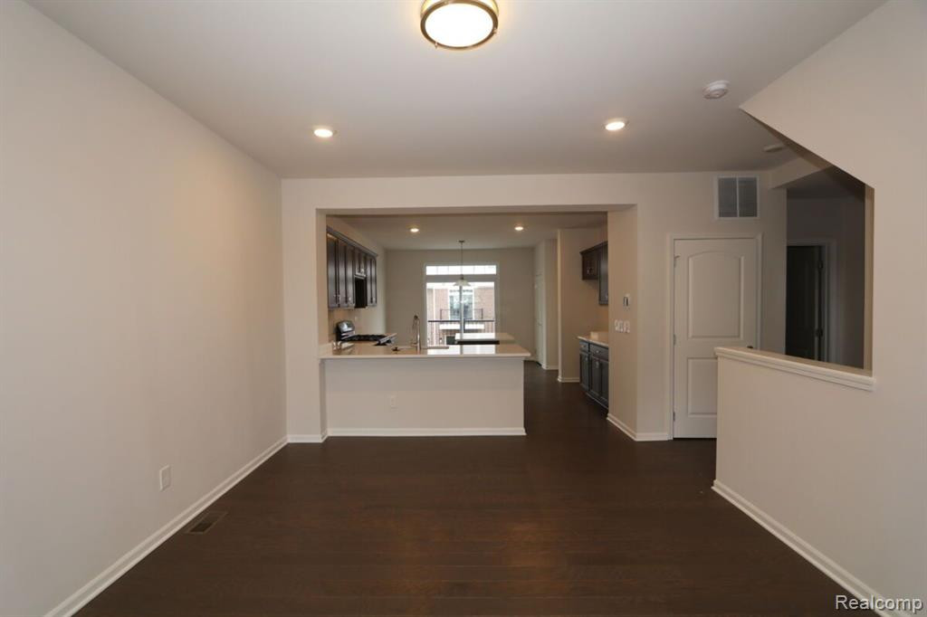 49791 LANTERN Way, Canton, MI 48188 — Photo 3