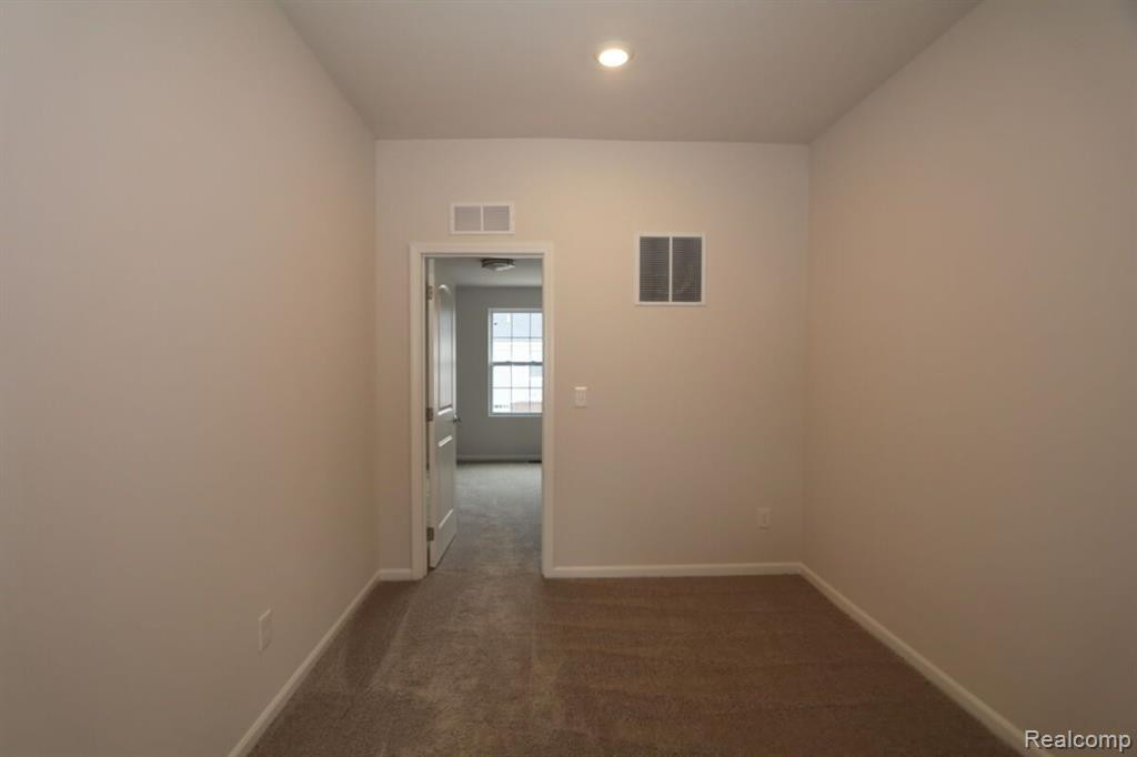 49791 LANTERN Way, Canton, MI 48188 — Photo 8