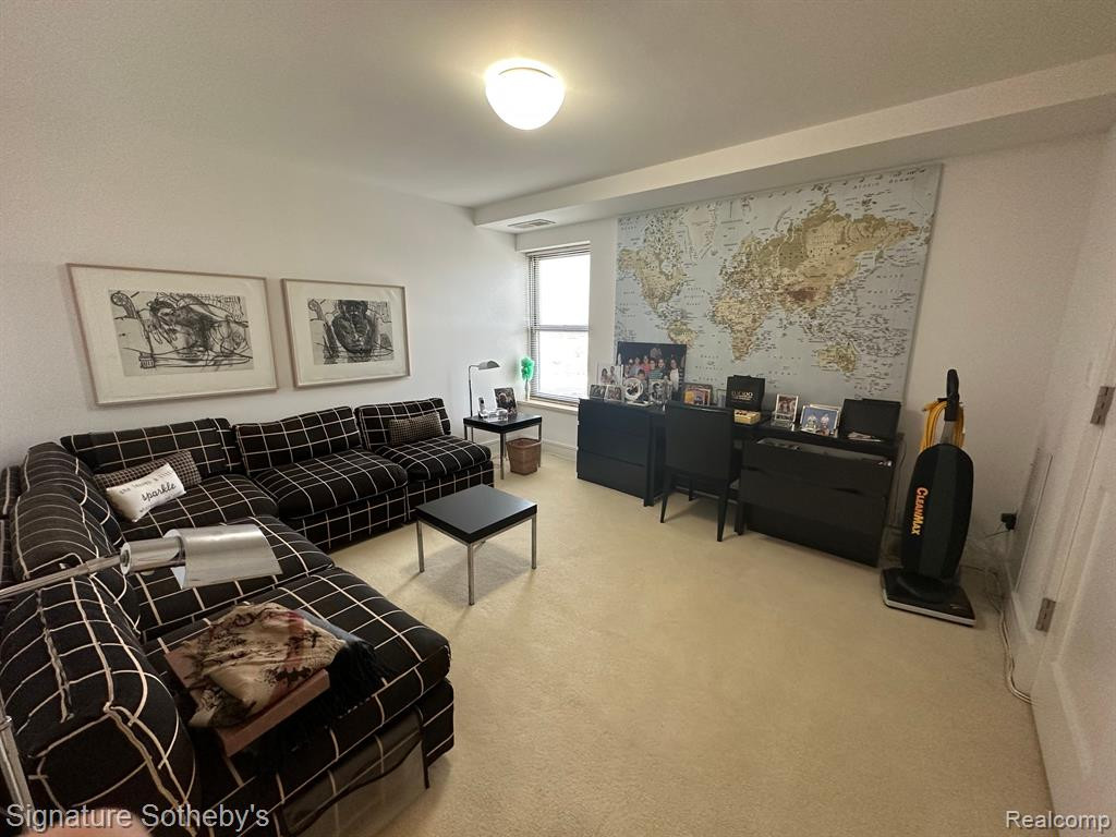 411 S OLD WOODWARD Avenue, 924, Birmingham, MI 48009 — Photo 10