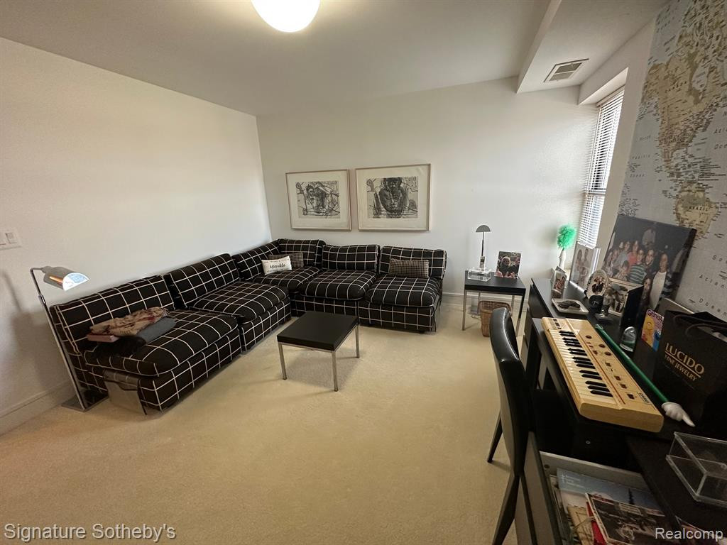 411 S OLD WOODWARD Avenue, 924, Birmingham, MI 48009 — Photo 11