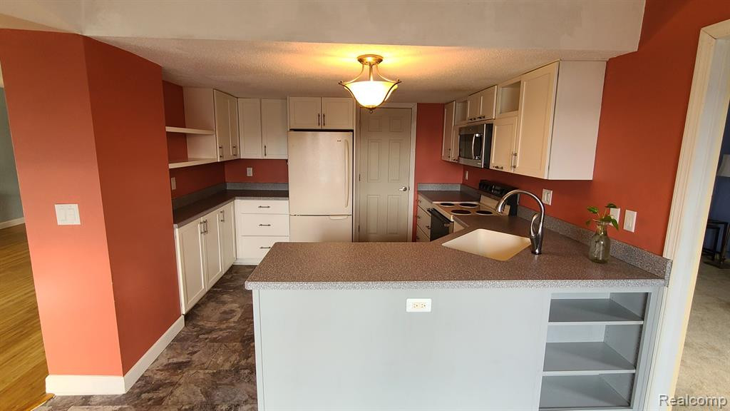 1655 Cliffs Landing, 201C, Ypsilanti, MI 48198 — Photo 6