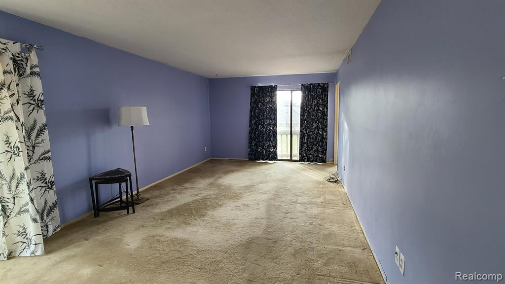 1655 Cliffs Landing, 201C, Ypsilanti, MI 48198 — Photo 11
