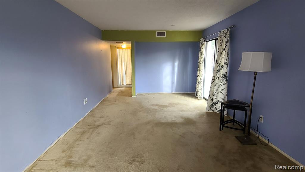 1655 Cliffs Landing, 201C, Ypsilanti, MI 48198 — Photo 12