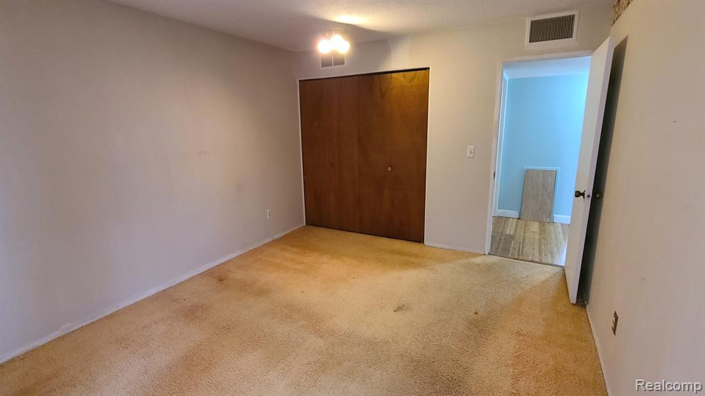 1655 Cliffs Landing, 201C, Ypsilanti, MI 48198 — Photo 15