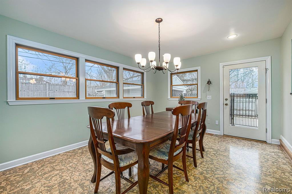 1880 Coronada Drive, Ann Arbor, MI 48103 — Photo 18