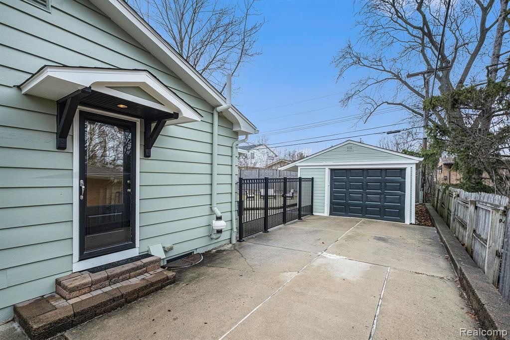 1880 Coronada Drive, Ann Arbor, MI 48103 — Photo 31