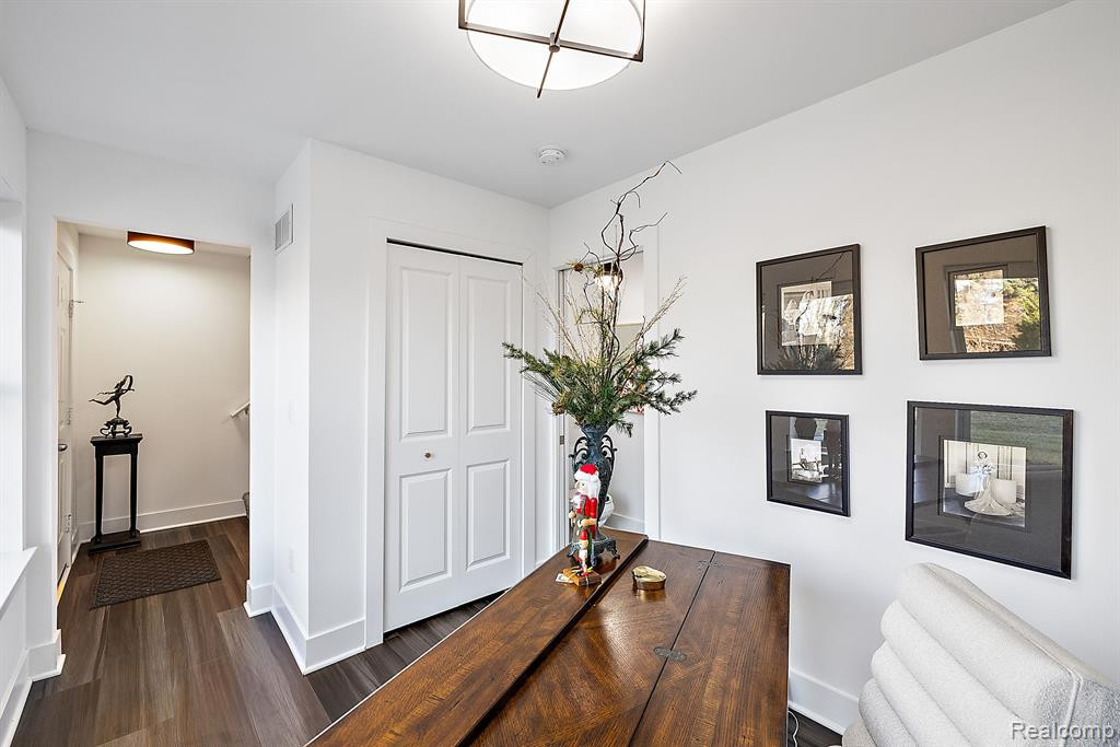 5931 STELLA, Troy, MI 48085 — Photo 7