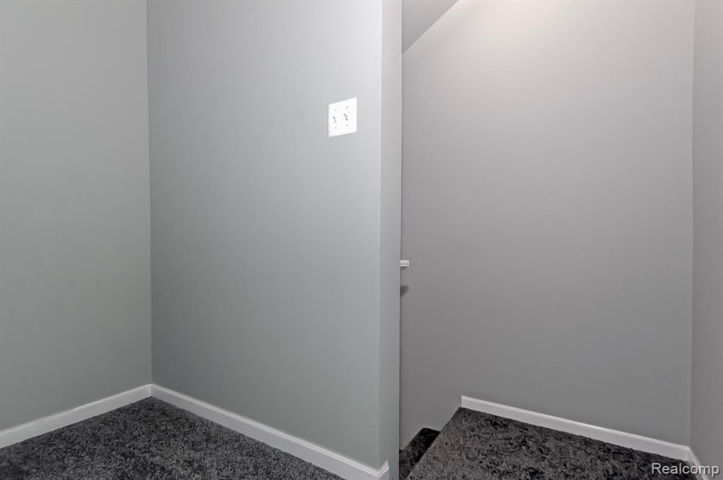 51810 LIONEL Lane, Chesterfield, MI — Photo 5