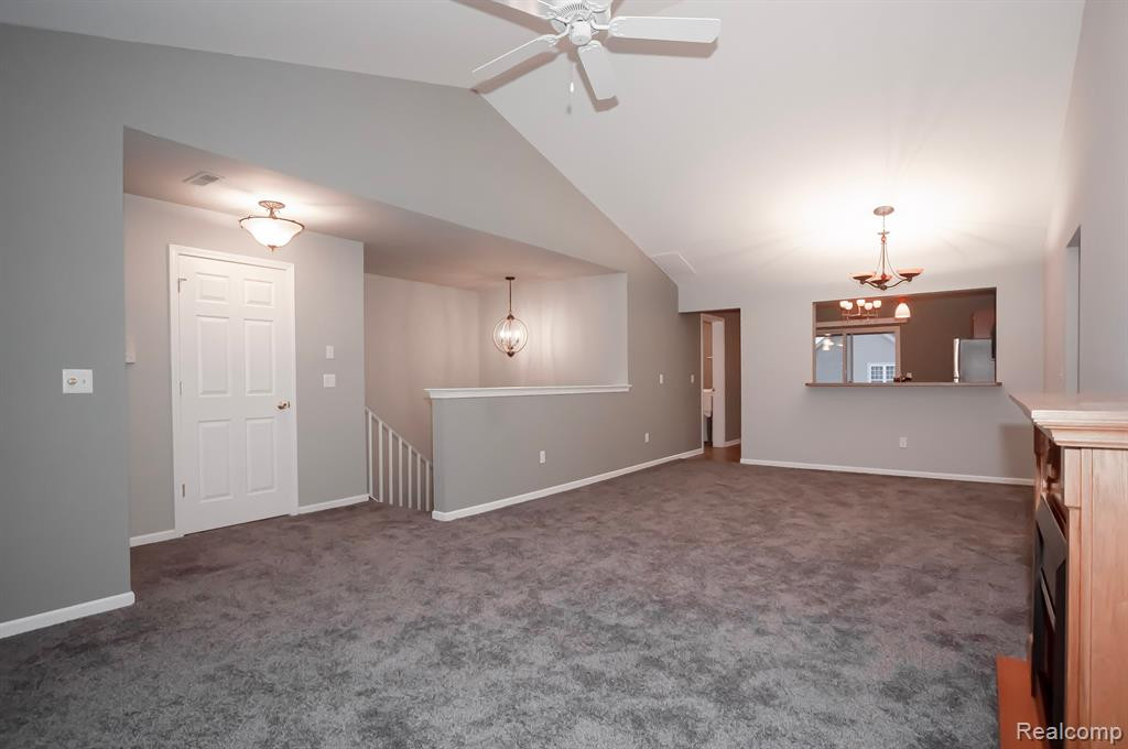 51810 LIONEL Lane, Chesterfield, MI — Photo 11