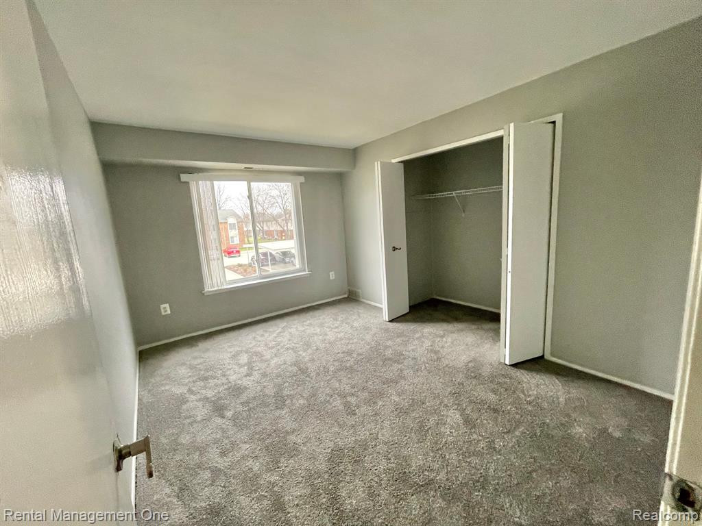44433 SAVERY Drive, Canton, MI 48187 — Photo 4
