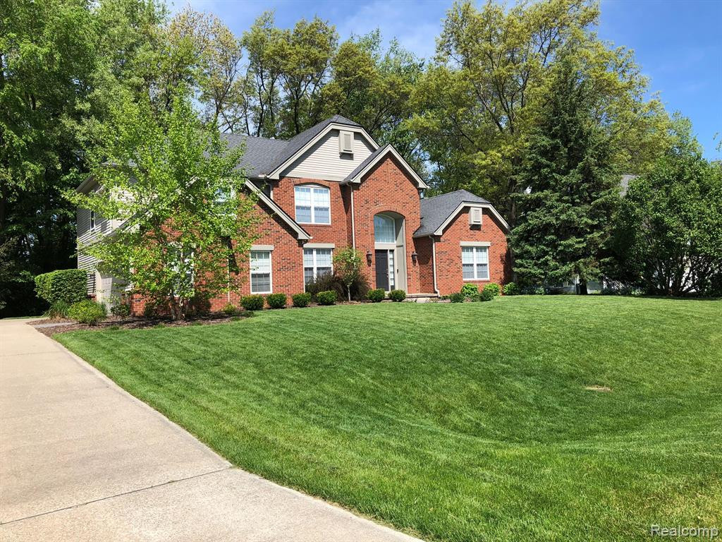 5610 LAKESHORE Drive, Ann Arbor, MI 48108 — Photo 2