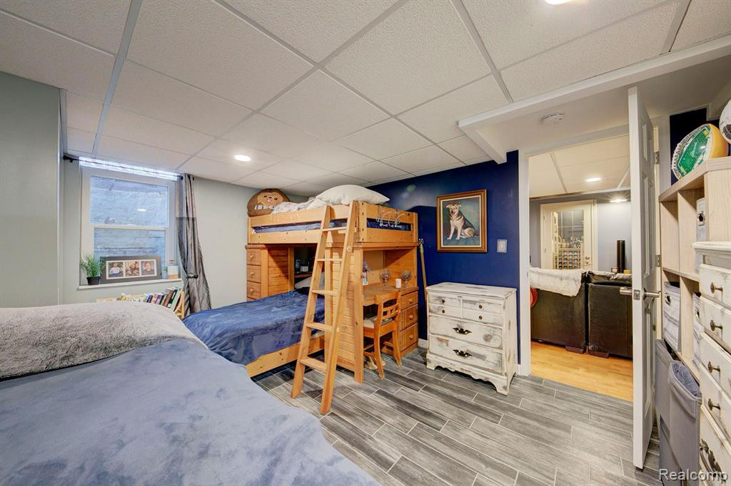 5610 LAKESHORE Drive, Ann Arbor, MI 48108 — Photo 29