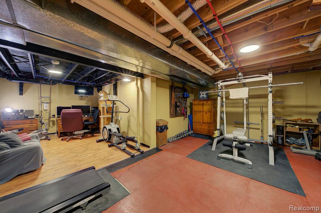 5610 LAKESHORE Drive, Ann Arbor, MI 48108 — Photo 34