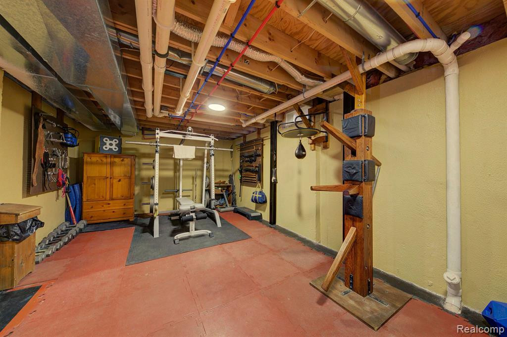5610 LAKESHORE Drive, Ann Arbor, MI 48108 — Photo 35