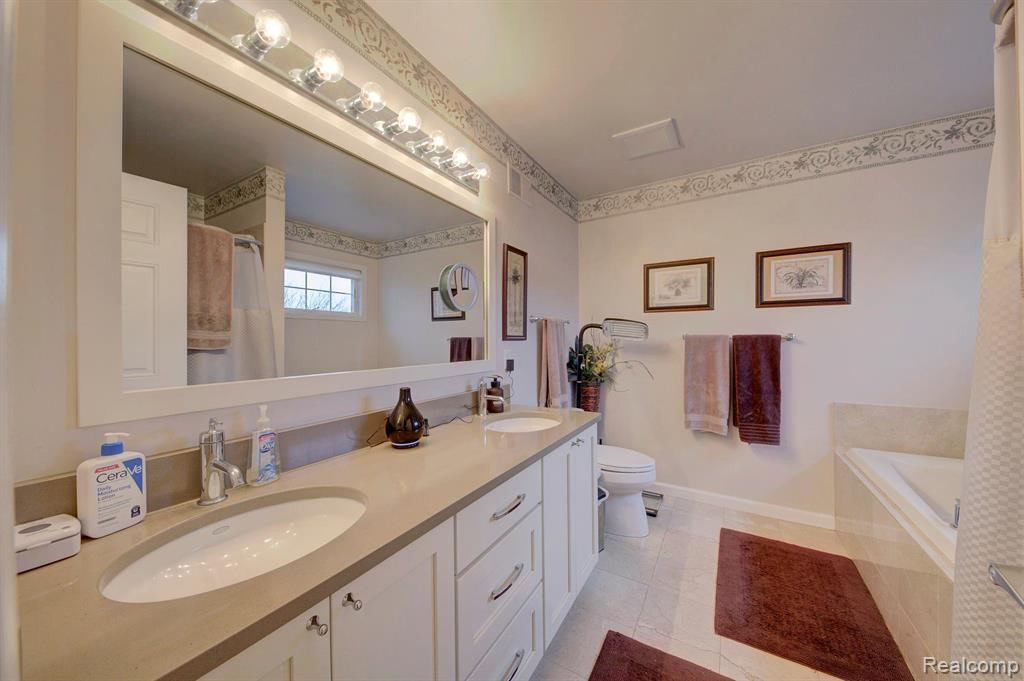 5610 LAKESHORE Drive, Ann Arbor, MI 48108 — Photo 46