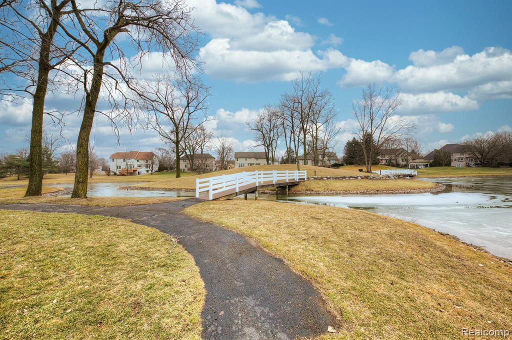 5610 LAKESHORE Drive, Ann Arbor, MI 48108 — Photo 51