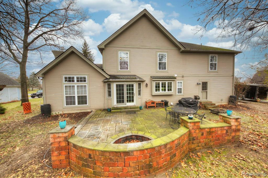 5610 LAKESHORE Drive, Ann Arbor, MI 48108 — Photo 56
