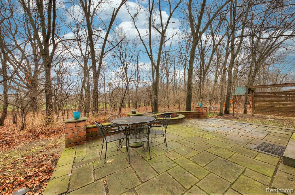 5610 LAKESHORE Drive, Ann Arbor, MI 48108 — Photo 59