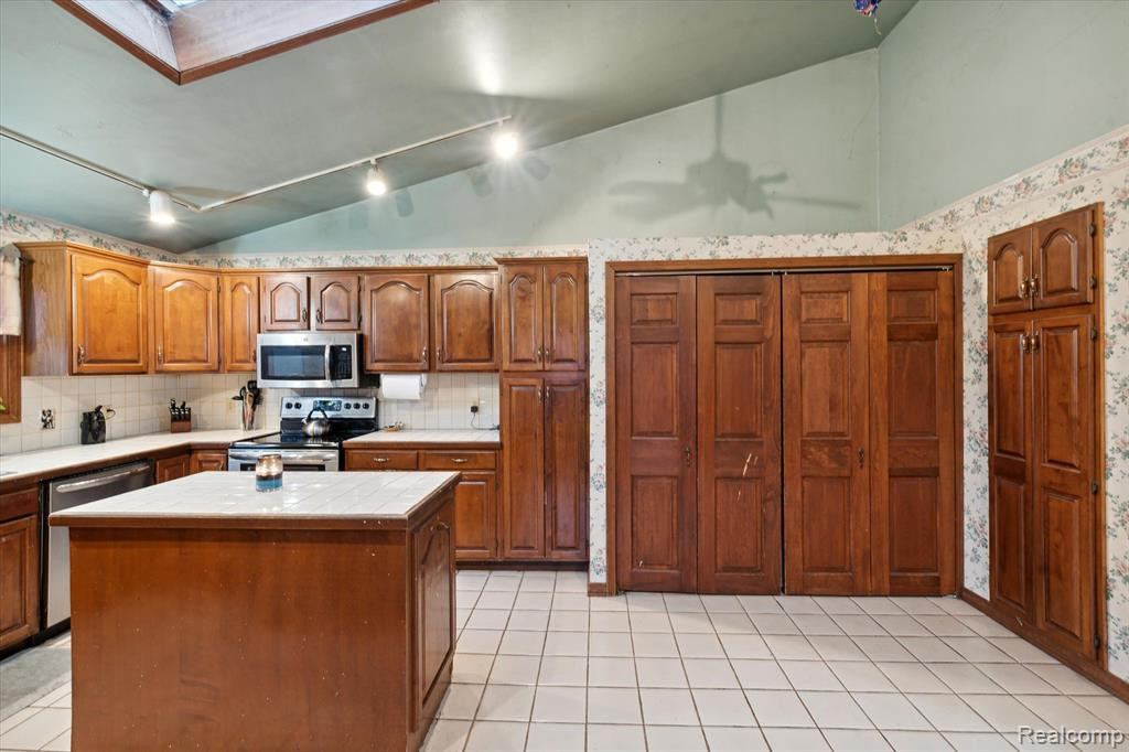 7796 FREDERICK Street, Maybee, MI — Photo 22