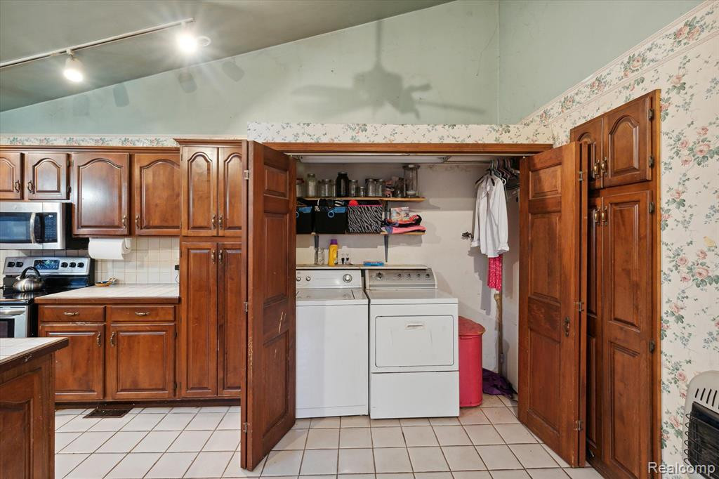 7796 FREDERICK Street, Maybee, MI — Photo 23