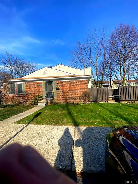 1927 WICKHAM Street, Royal Oak, MI 48073 — front exterior