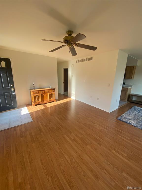 1927 WICKHAM Street, Royal Oak, MI 48073 — Photo 5